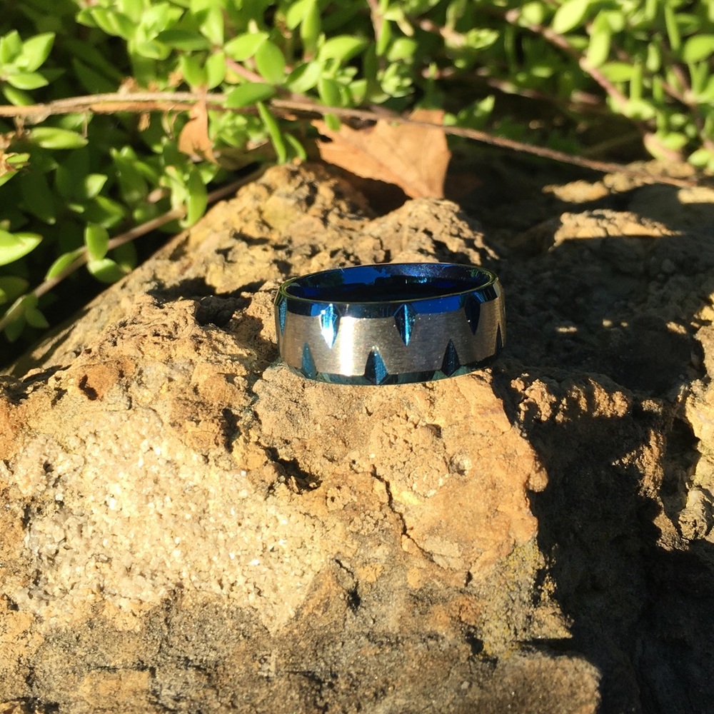 3 “MYSTERY” Rings - 💍💍💍 - Picture 10 of 13